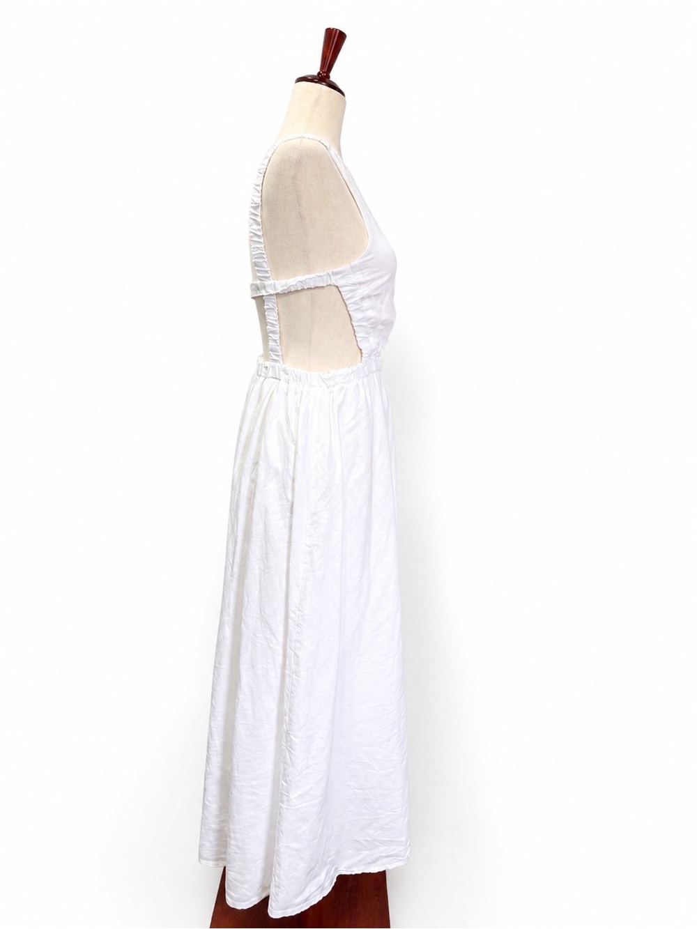 Petal + Pup Aubrey White Linen Blend Cutout Open Back Midi Dress 4 - Picture 3 of 9
